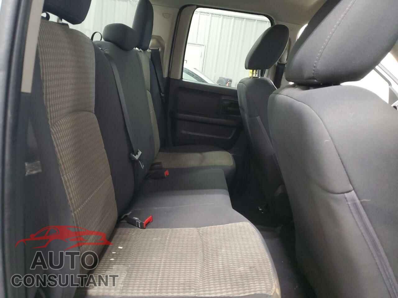 DODGE RAM 1500 2012 - 1C6RD7FT5CS283159