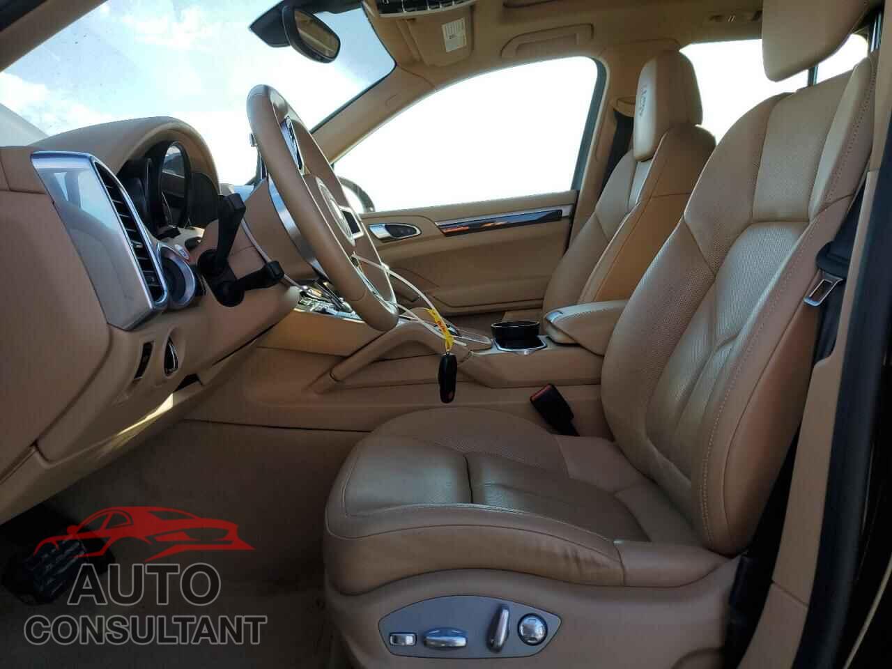 PORSCHE CAYENNE 2017 - WP1AA2A25HKA81296
