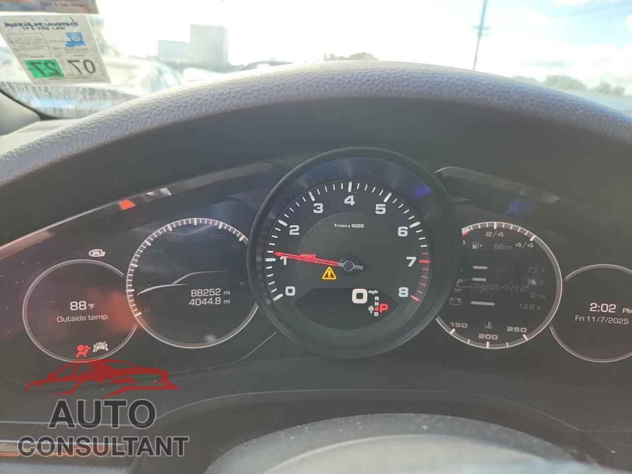 PORSCHE CAYENNE 2019 - WP1AA2AY1KDA08944