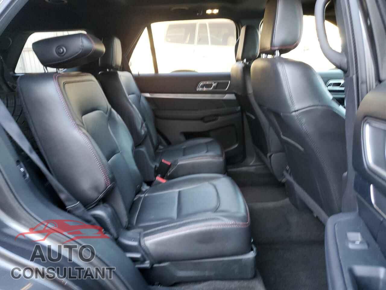 FORD EXPLORER 2018 - 1FM5K8GT6JGB05046