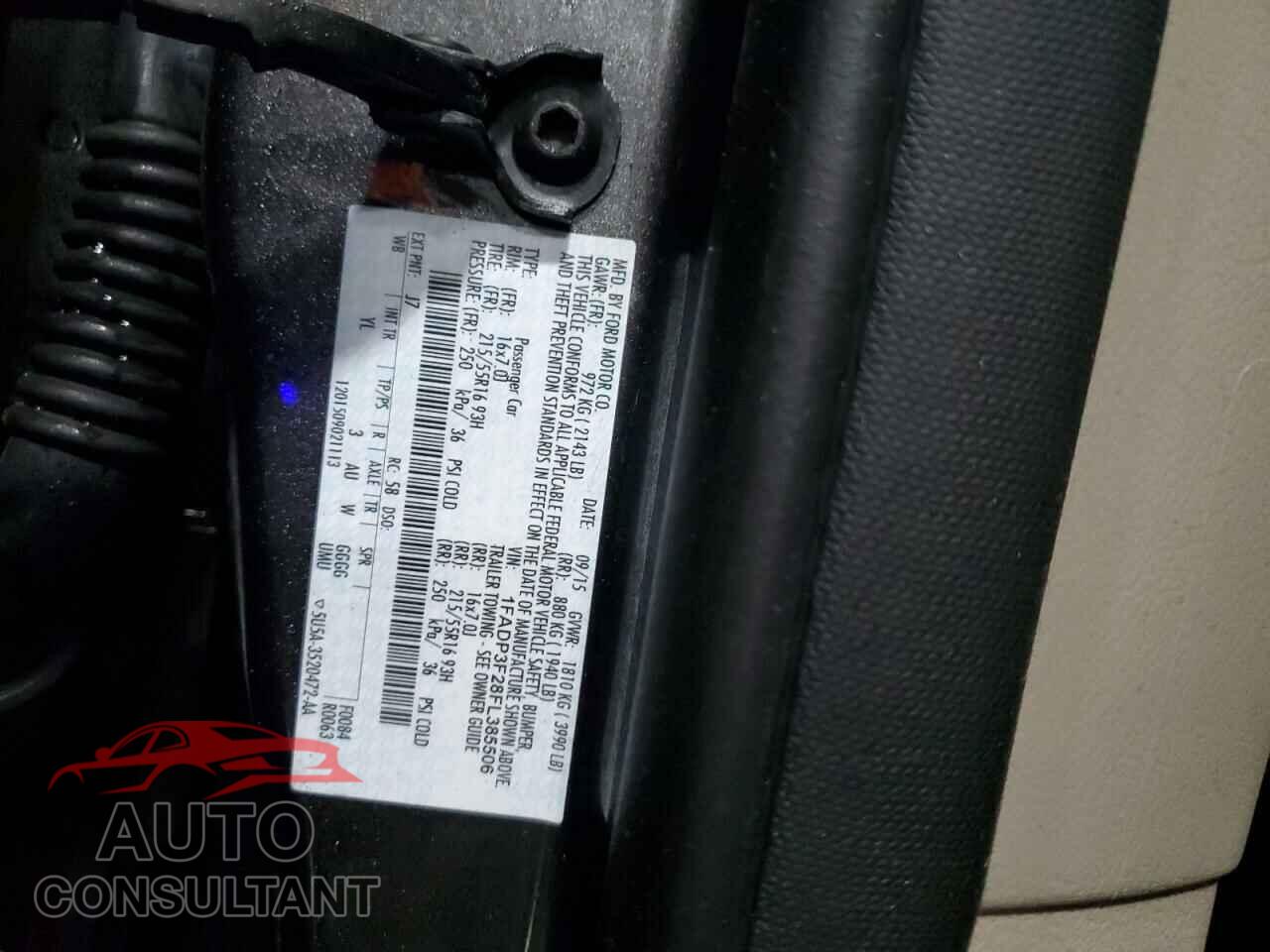 FORD FOCUS 2015 - 1FADP3F28FL385506