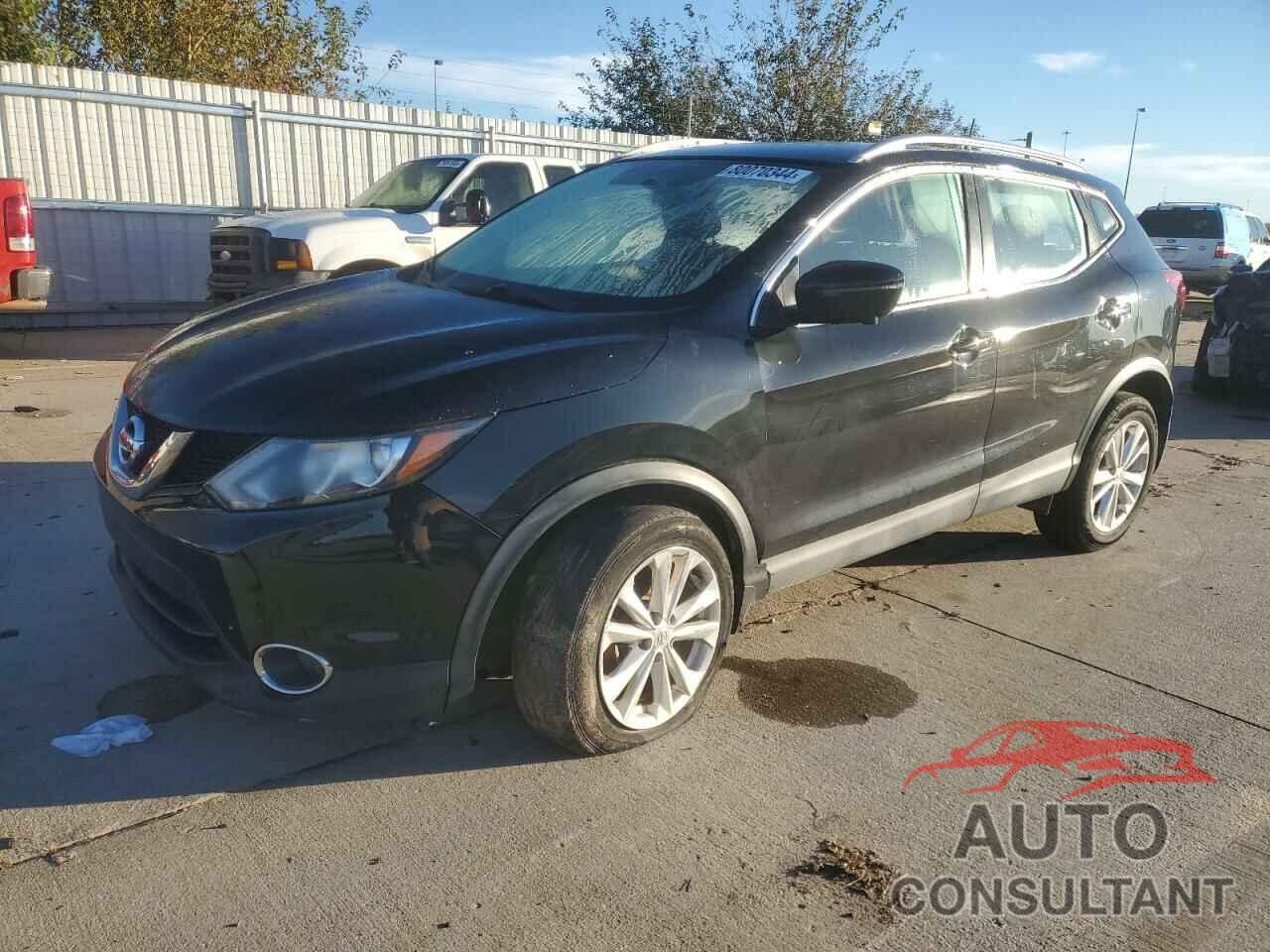 NISSAN ROGUE 2017 - JN1BJ1CP5HW027730
