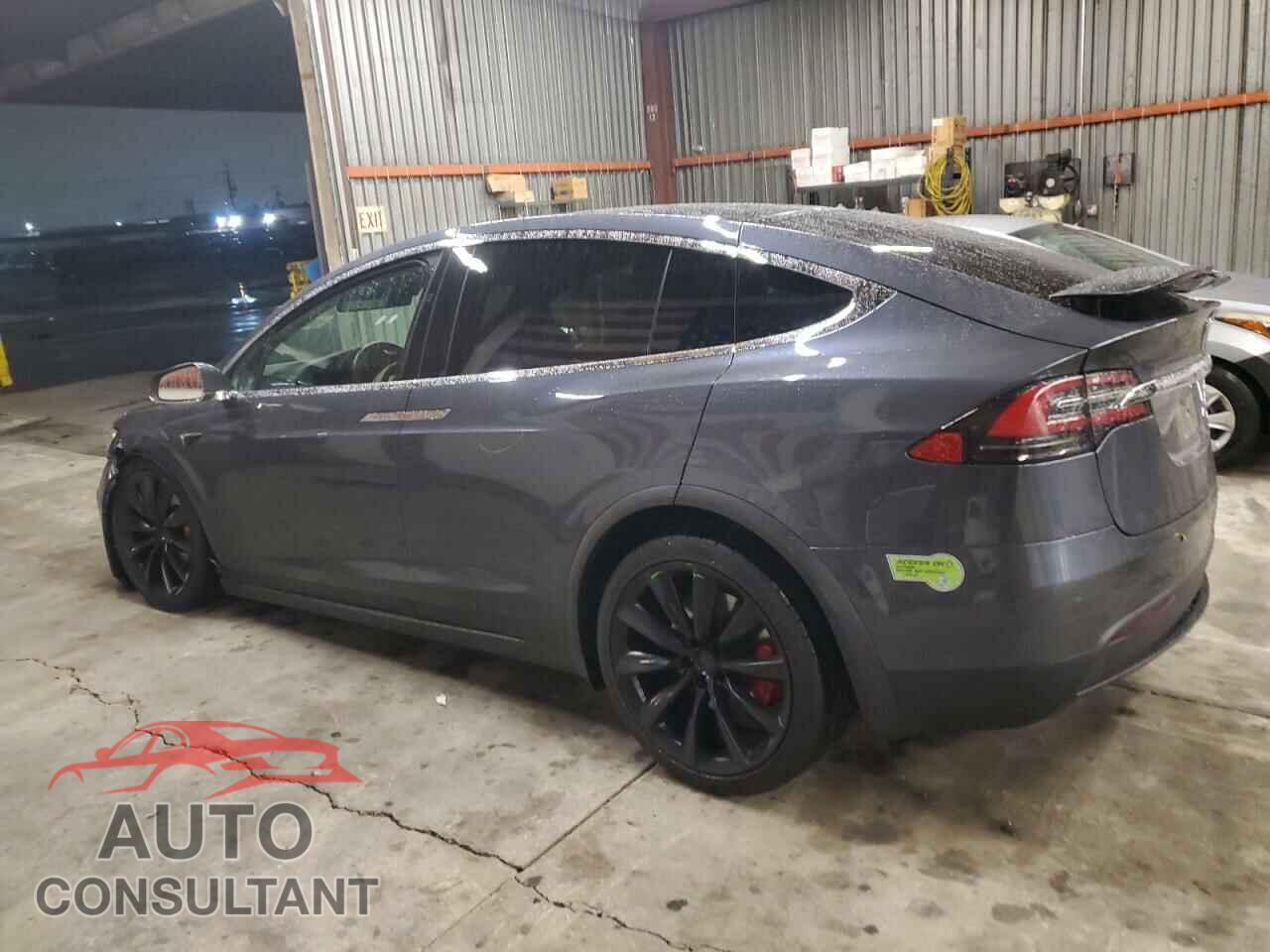 TESLA MODEL X 2020 - 5YJXCBE41LF284001