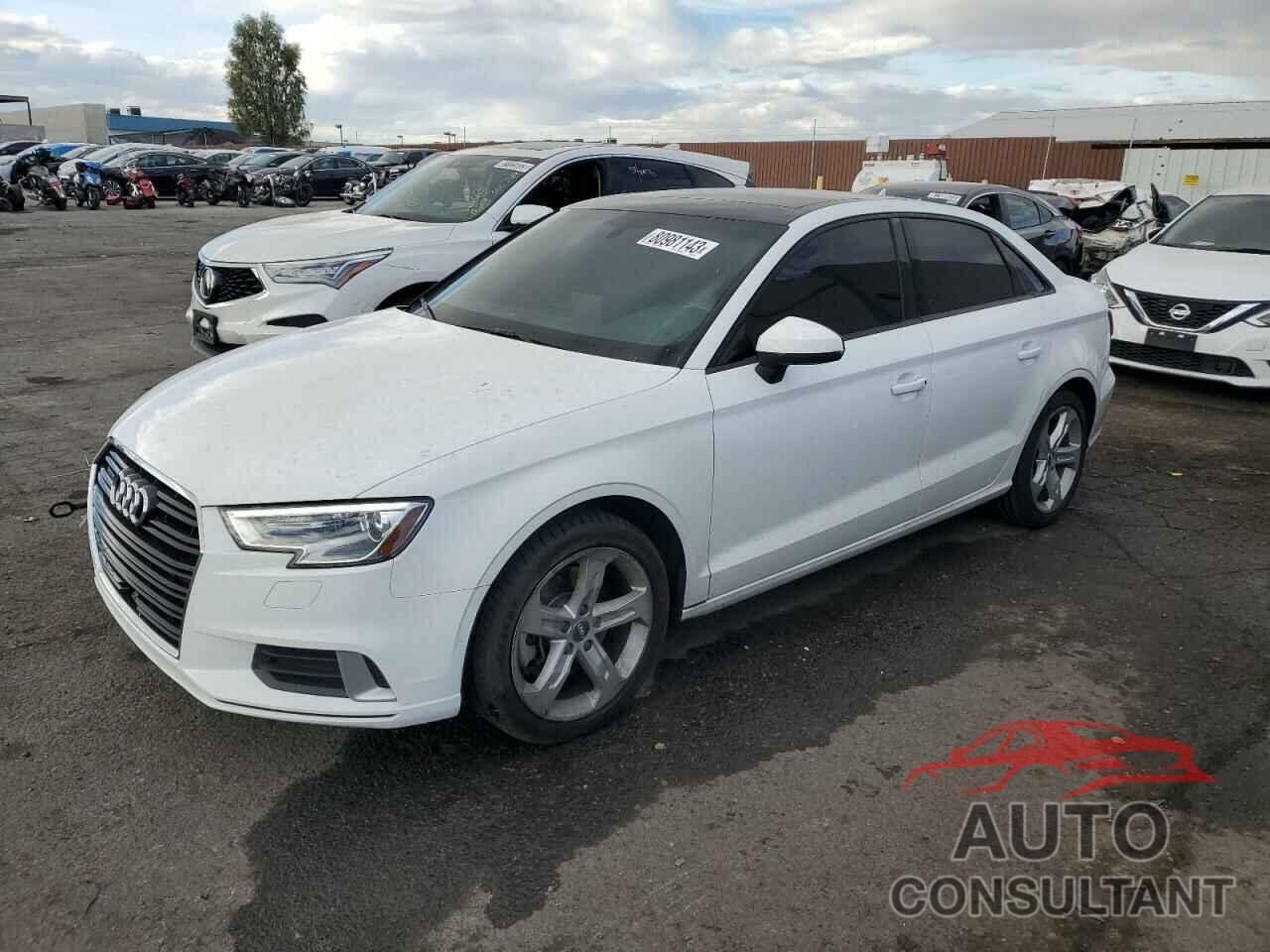 AUDI A3 2018 - WAUB8GFF3J1017986