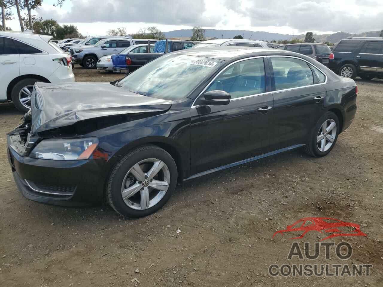 VOLKSWAGEN PASSAT 2013 - 1VWBN7A36DC095337