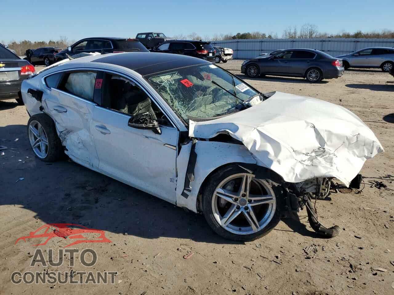 AUDI A5 2021 - WAUDACF58MA021064