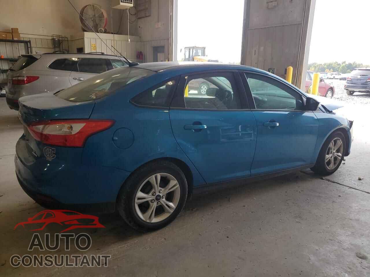 FORD FOCUS 2014 - 1FADP3F20EL195357
