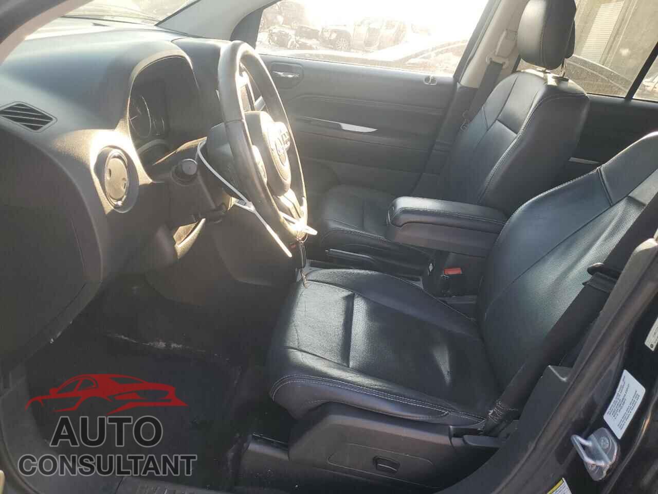 JEEP COMPASS 2014 - 1C4NJCEA2ED678996