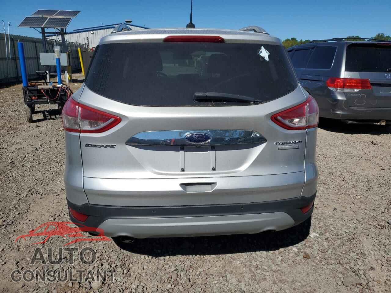 FORD ESCAPE 2016 - 1FMCU0JX2GUC07761