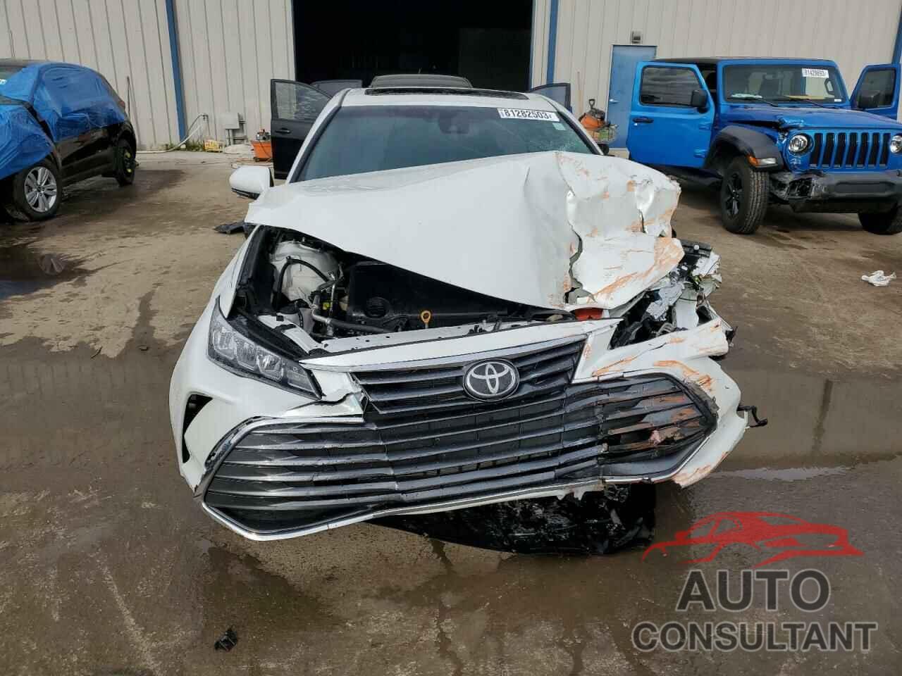 TOYOTA AVALON 2022 - 4T1AZ1FB3NU078258