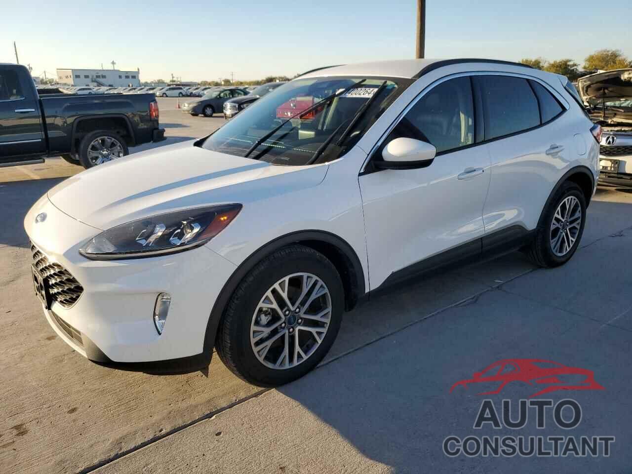 FORD ESCAPE 2022 - 1FMCU0H63NUB88020