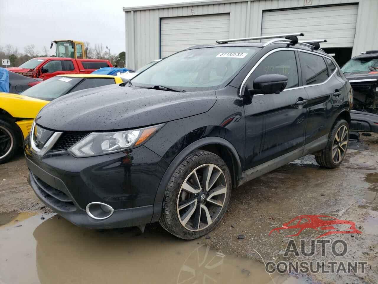 NISSAN ROGUE 2017 - JN1BJ1CR5HW117929