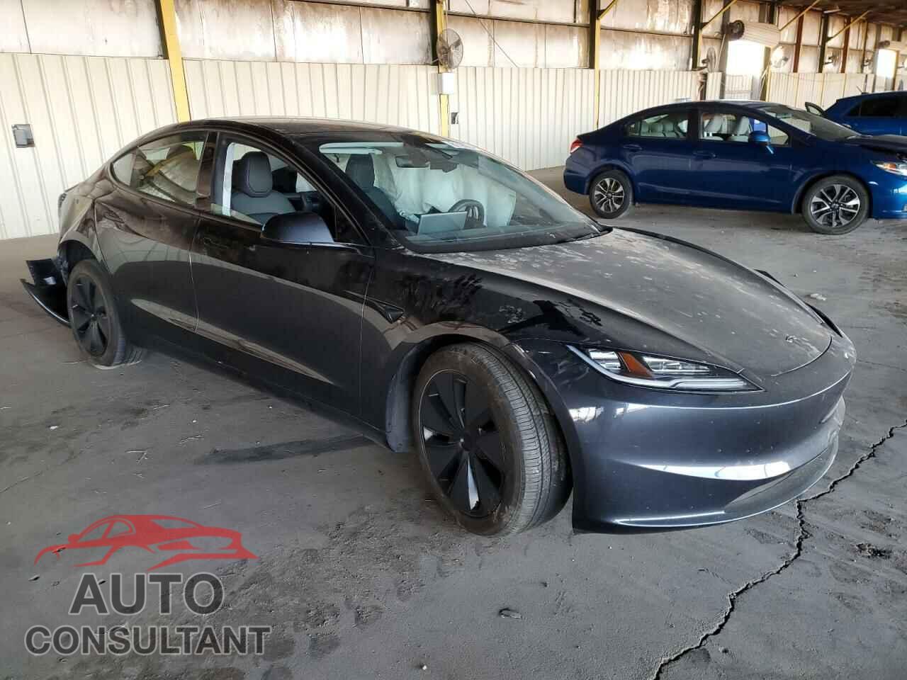TESLA MODEL 3 2024 - 5YJ3E1EB3RF748447
