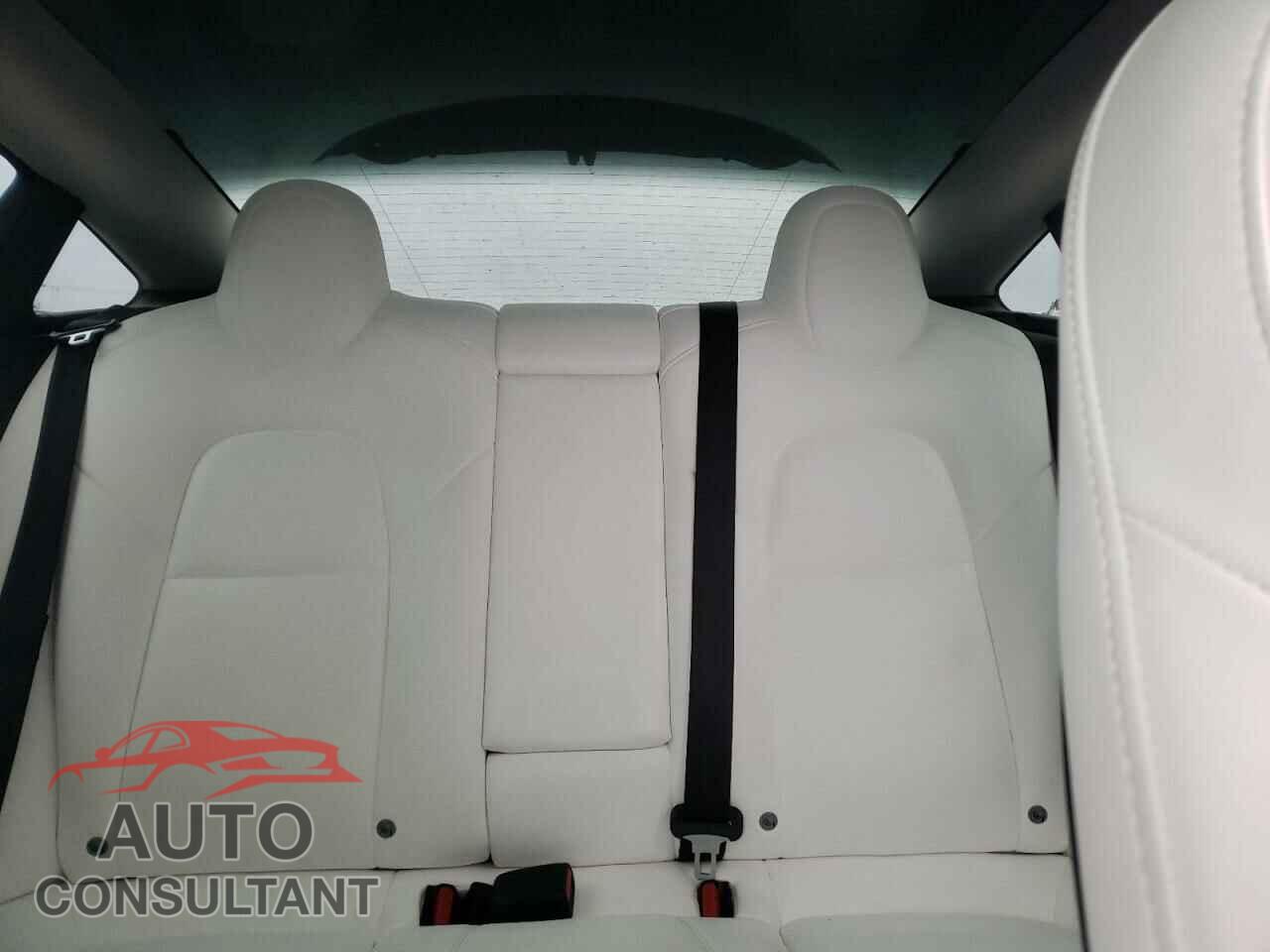 TESLA MODEL 3 2021 - 5YJ3E1EA7MF908698