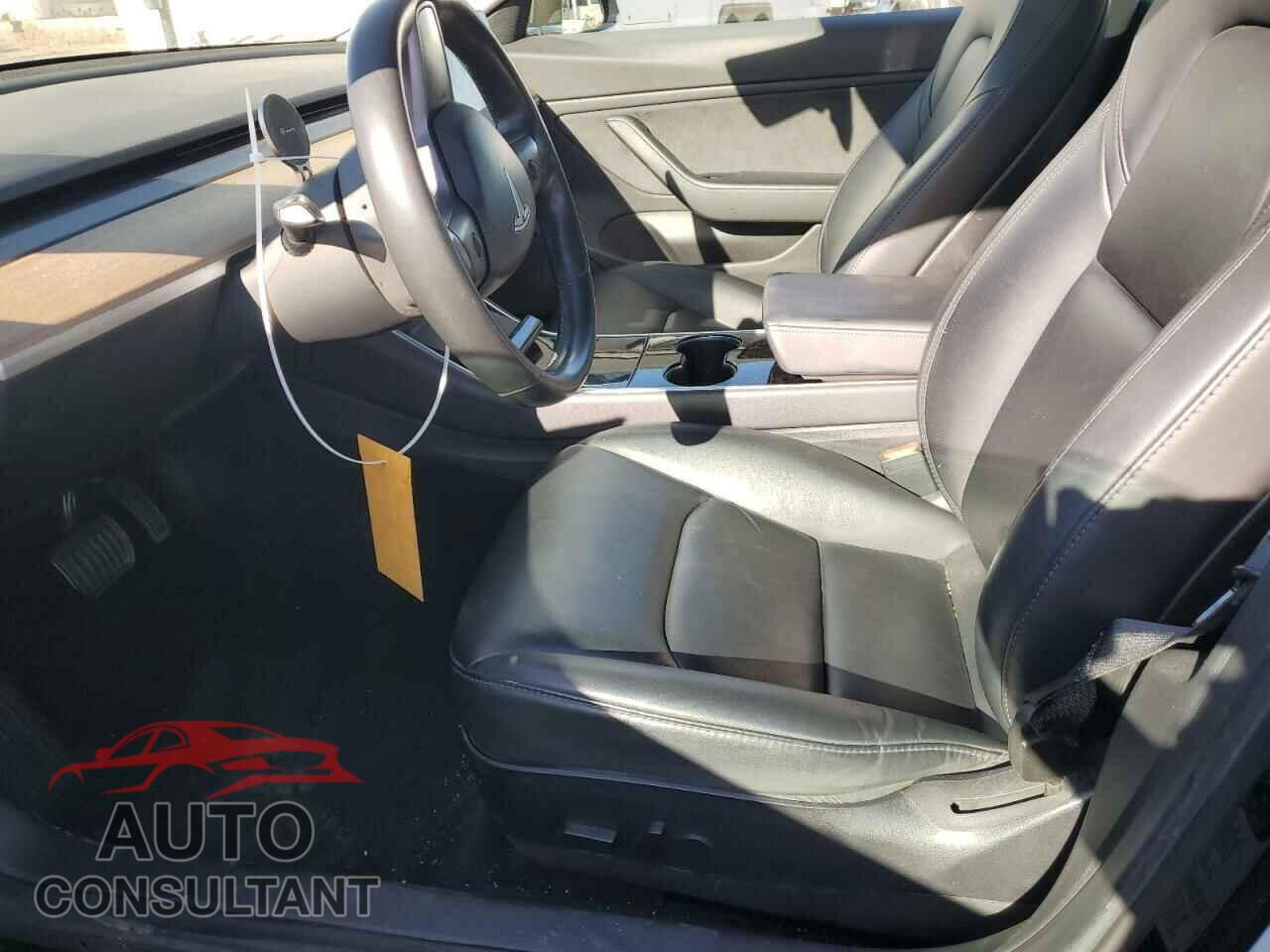 TESLA MODEL 3 2018 - 5YJ3E1EB2JF183676