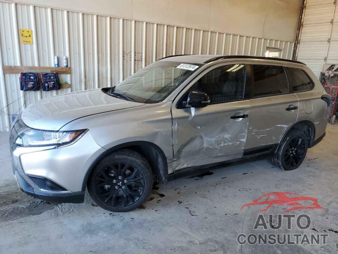 MITSUBISHI OUTLANDER 2019 - JA4AD3A32KZ029799