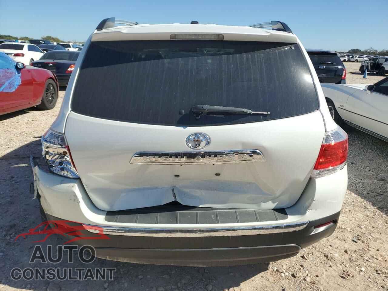 TOYOTA HIGHLANDER 2011 - 5TDYK3EH6BS047613