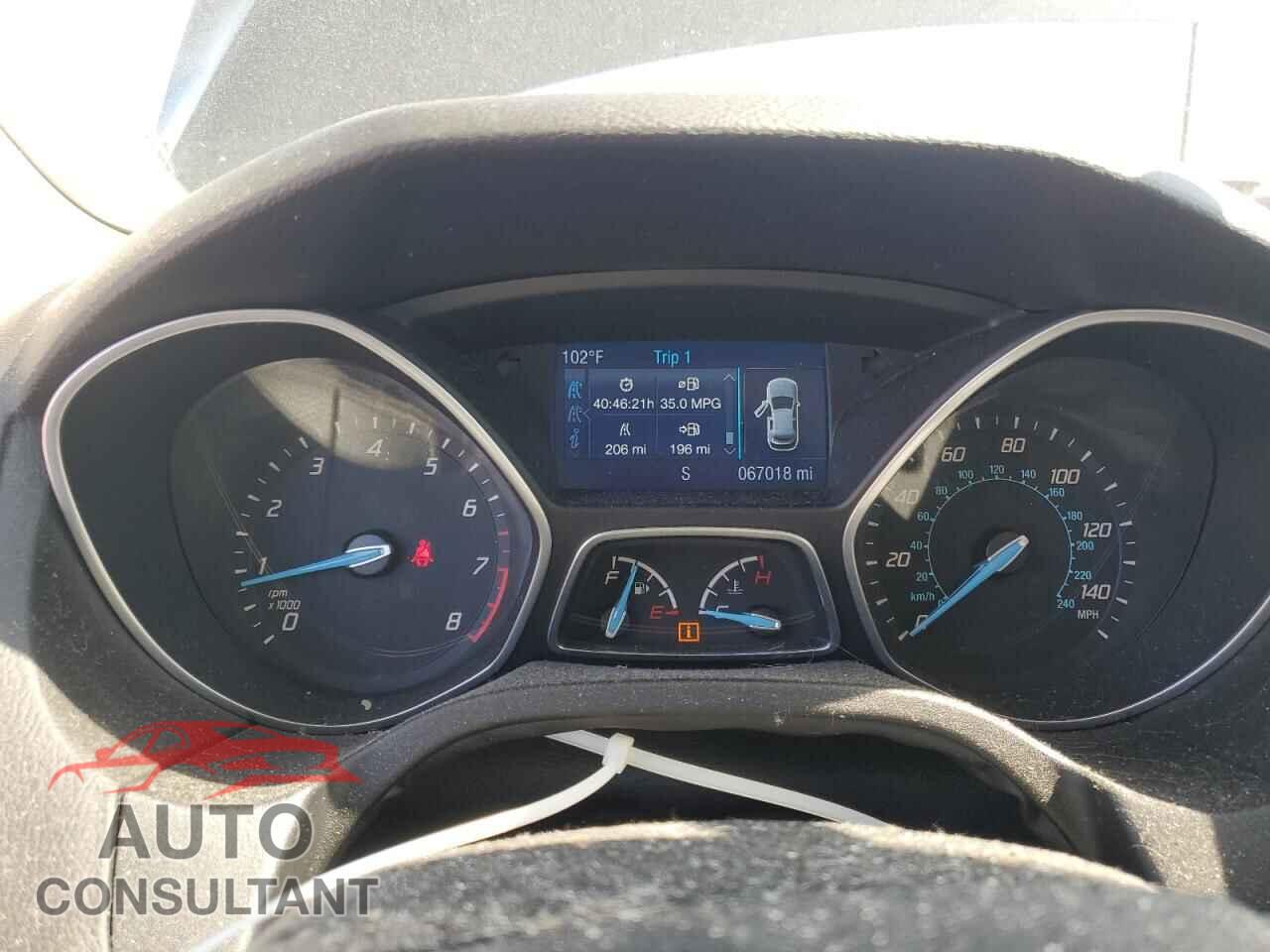 FORD FOCUS 2014 - 1FADP3K22EL174385