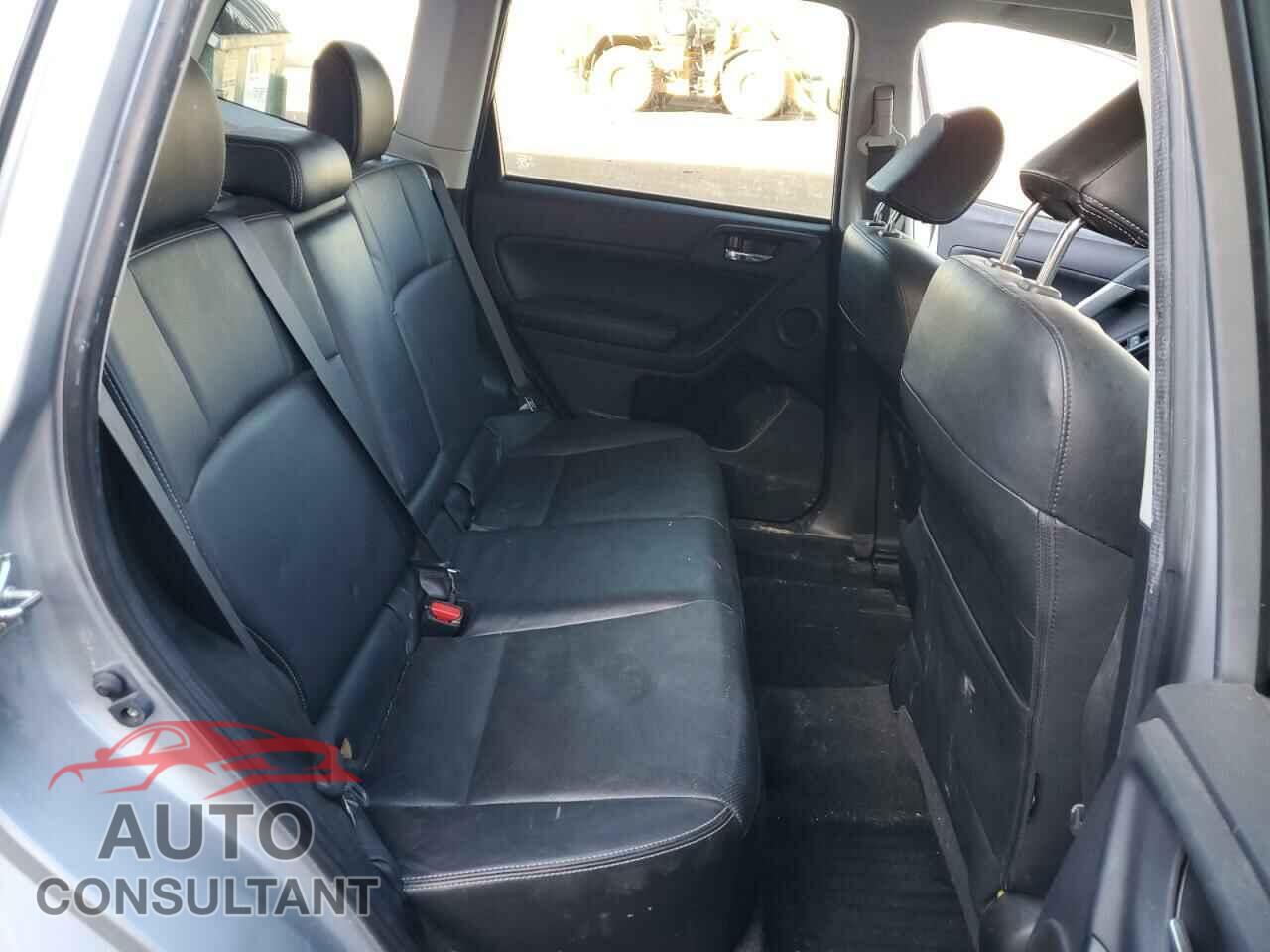 SUBARU FORESTER 2014 - JF2SJAPC0EH526005