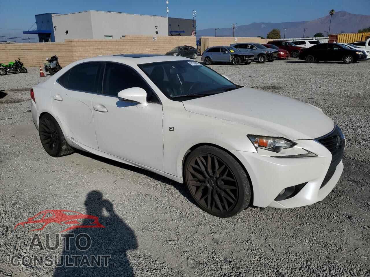 LEXUS IS 2014 - JTHBF1D22E5029453