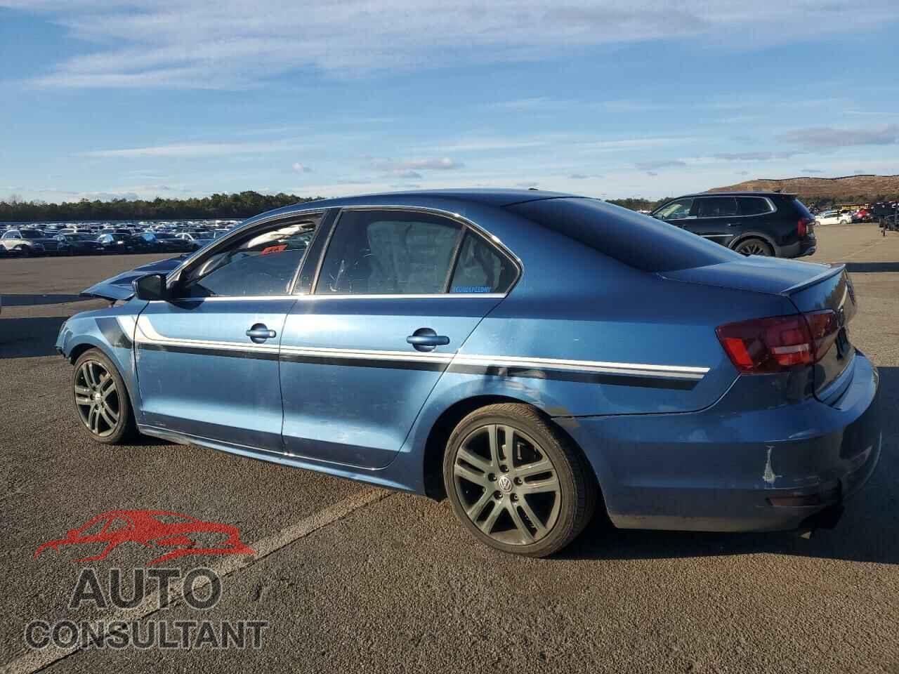 VOLKSWAGEN JETTA 2017 - 3VW2B7AJ7HM213536