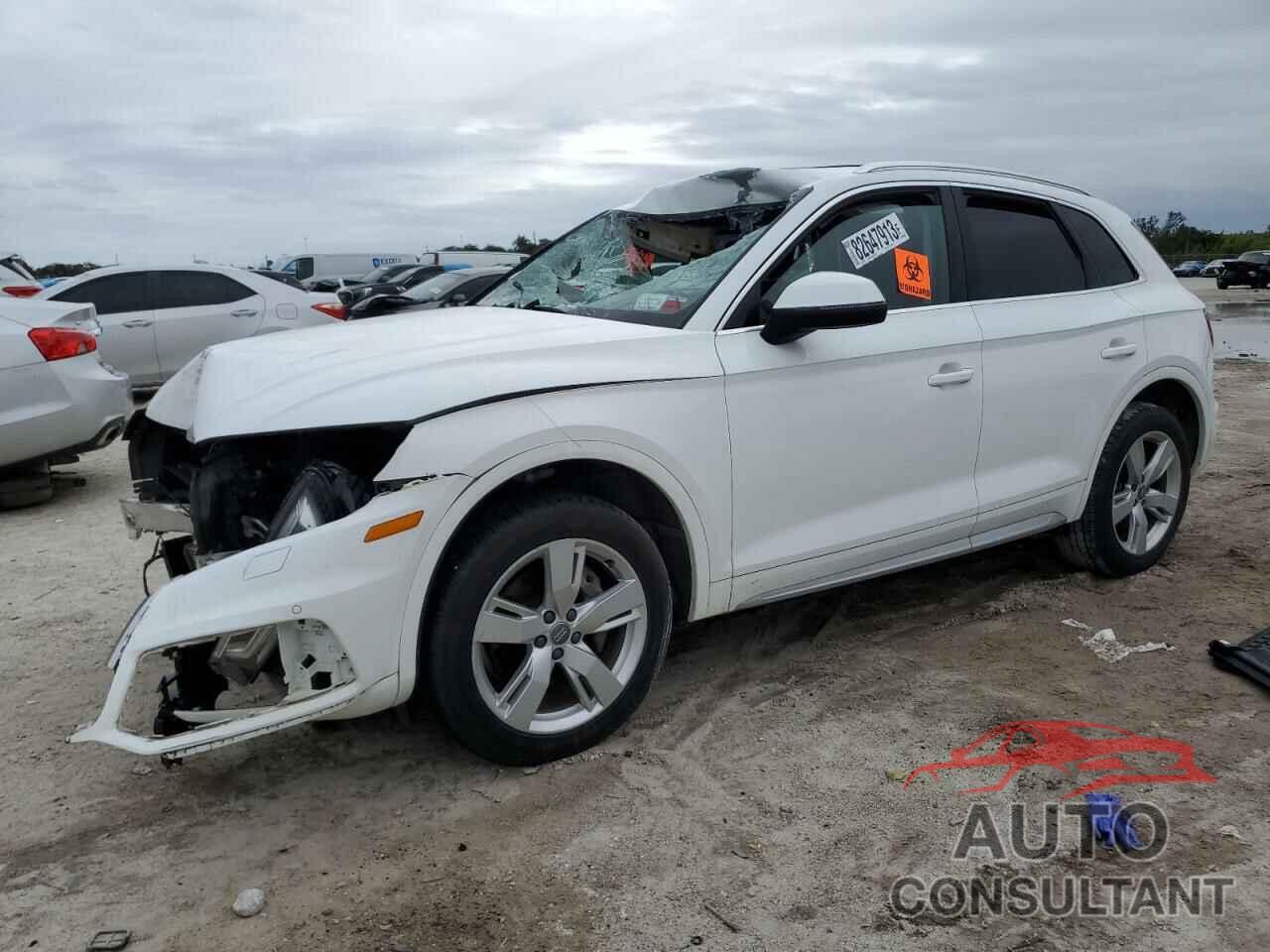 AUDI Q5 2018 - WA1BNAFY7J2097713