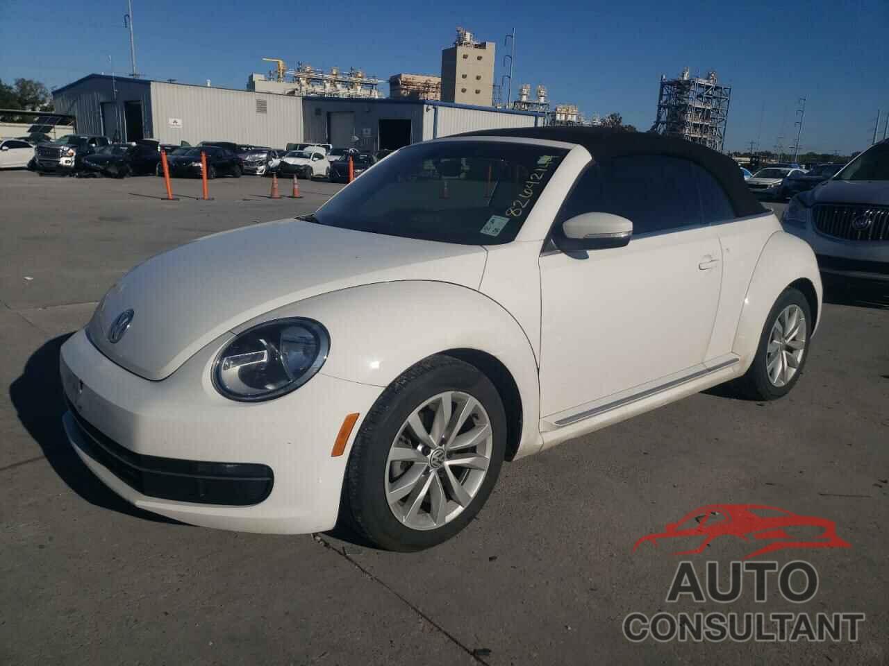 VOLKSWAGEN BEETLE 2013 - 3VW5L7AT3DM811628