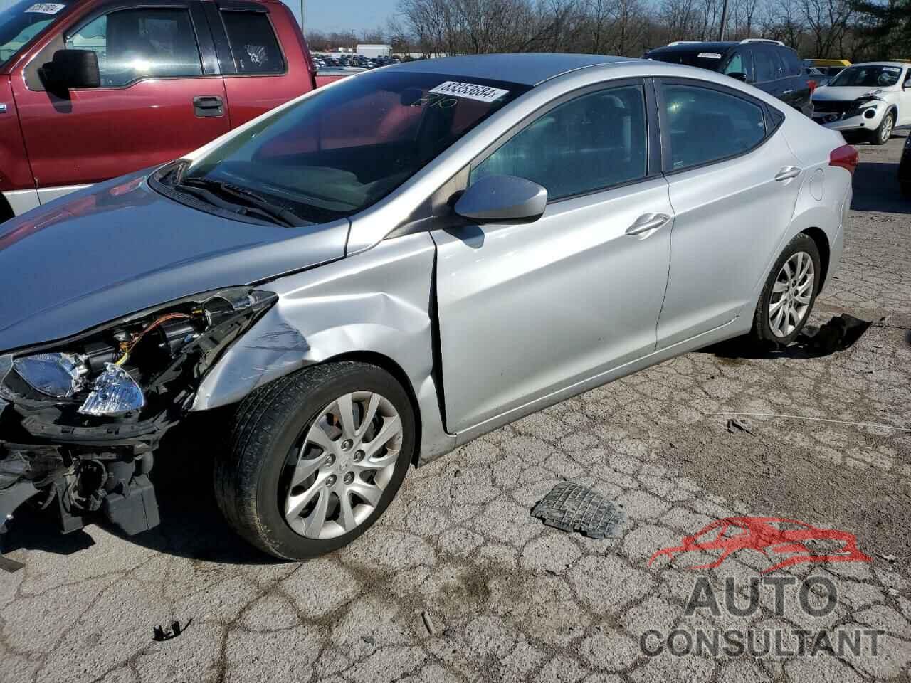 HYUNDAI ELANTRA 2012 - 5NPDH4AE5CH131007