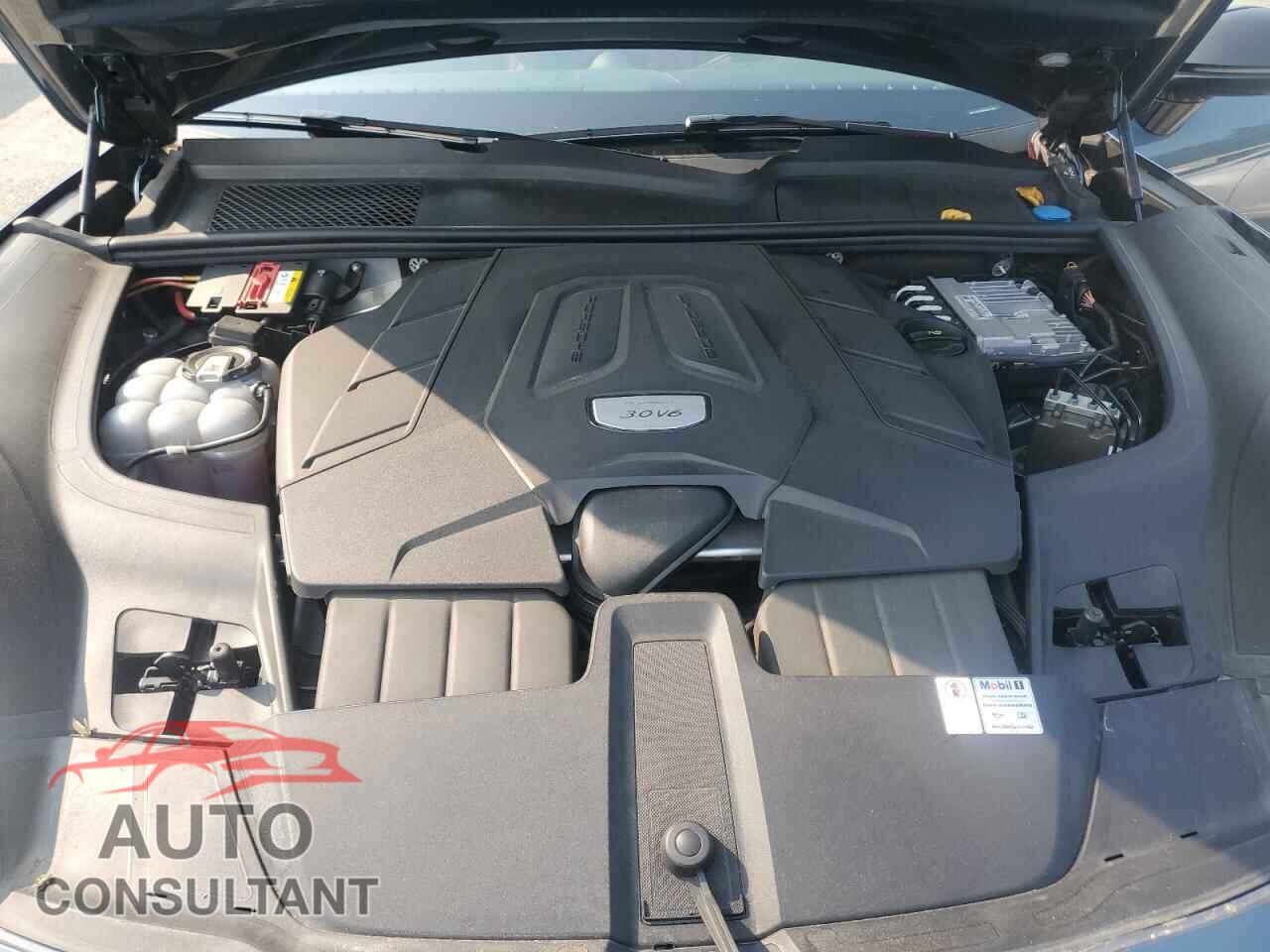 PORSCHE CAYENNE 2019 - WP1AA2AY9KDA14359