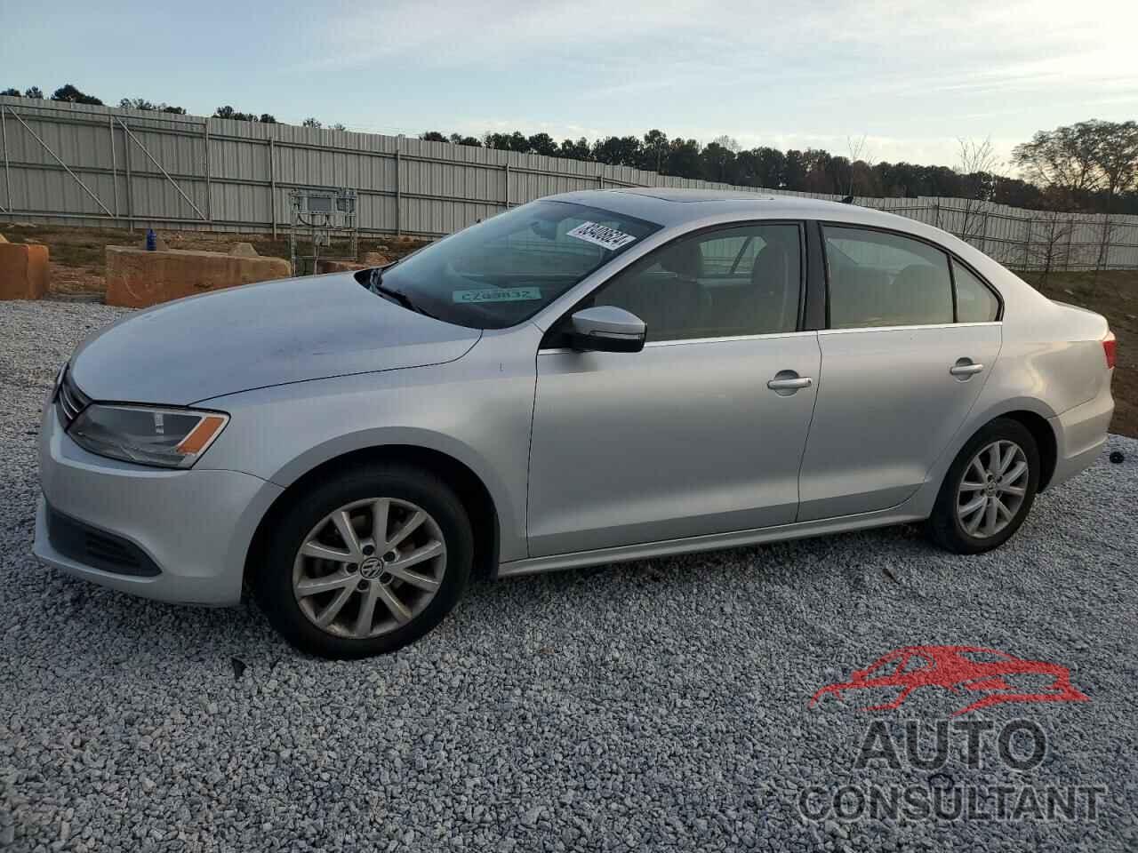 VOLKSWAGEN JETTA 2013 - 3VWDX7AJ3DM379007