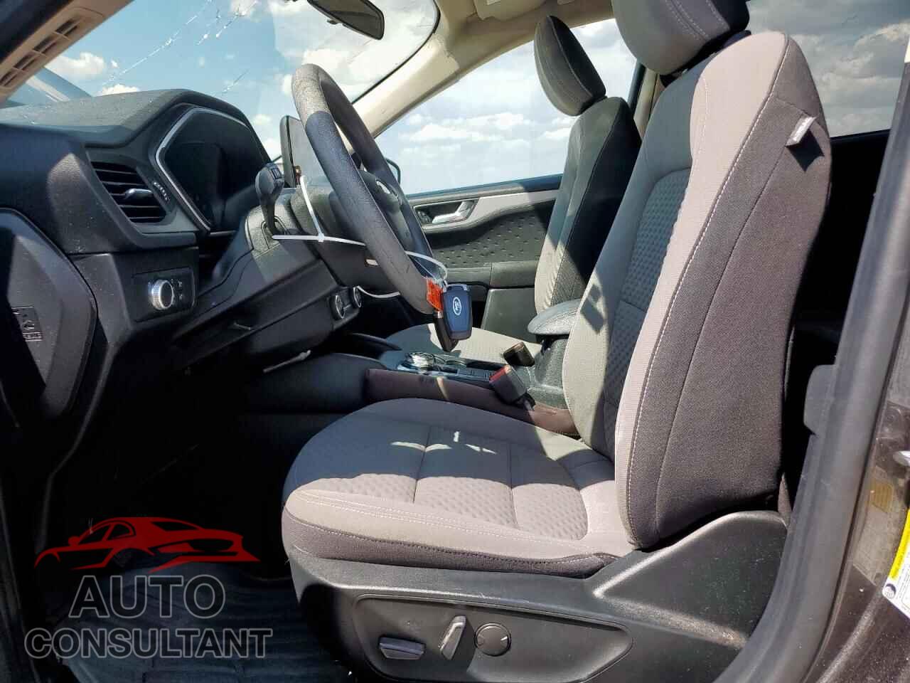 FORD ESCAPE 2020 - 1FMCU0G65LUA10334