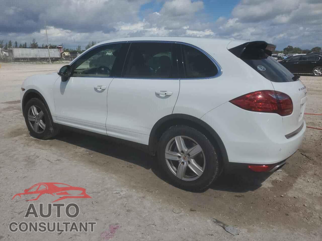PORSCHE CAYENNE 2014 - WP1AA2A29ELA05568