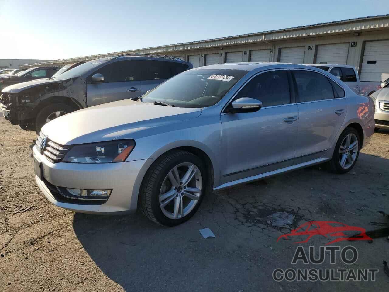 VOLKSWAGEN PASSAT 2012 - 1VWCN7A32CC089943