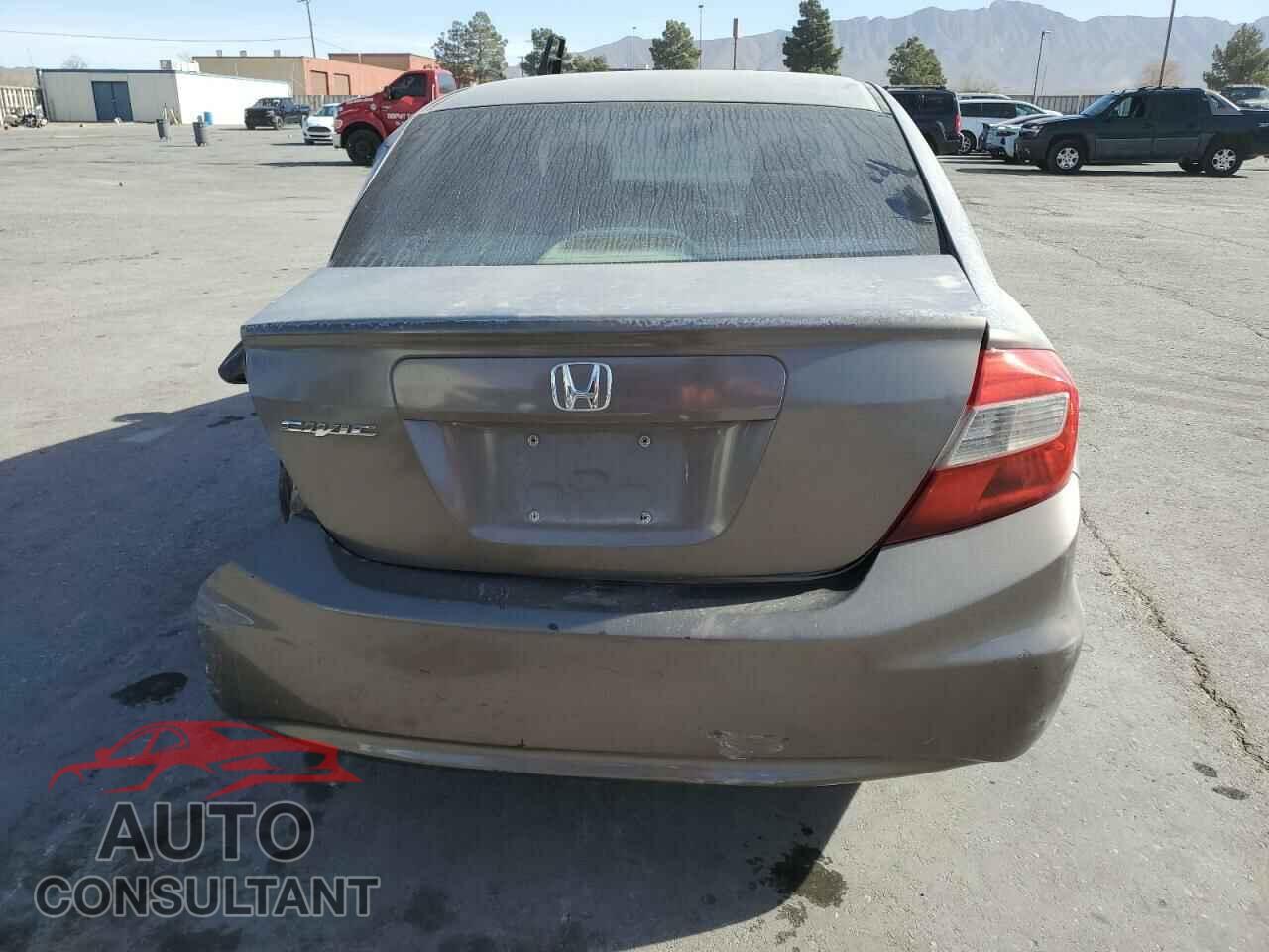 HONDA CIVIC 2012 - 2HGFB2F57CH570033
