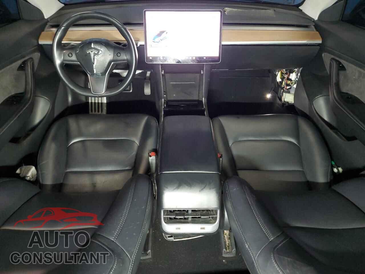 TESLA MODEL 3 2018 - 5YJ3E1EB0JF114131