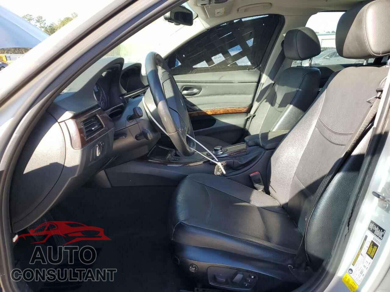 BMW 3 SERIES 2011 - WBAPH7C50BE851855