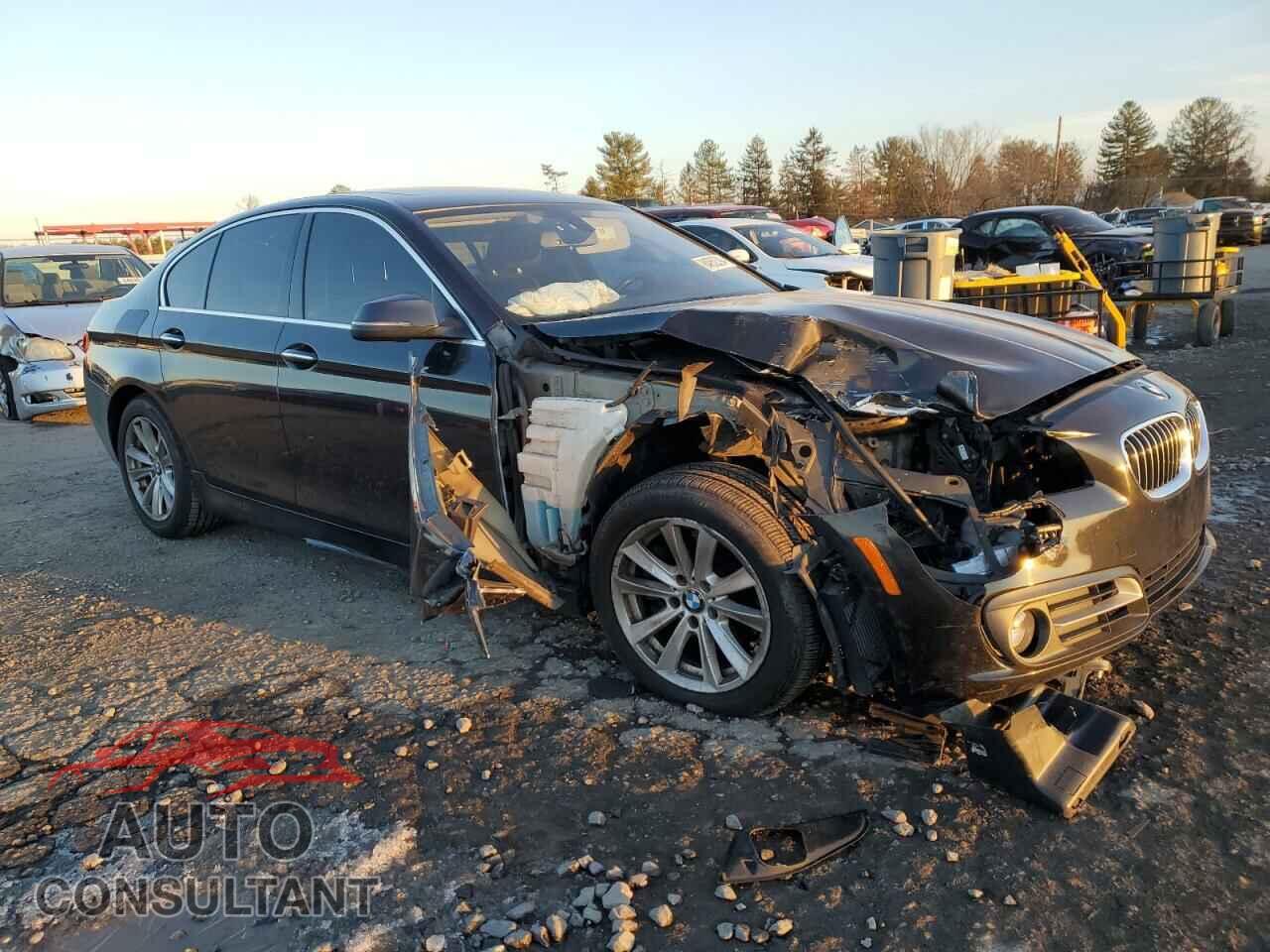 BMW 5 SERIES 2015 - WBA5A7C52FD622410