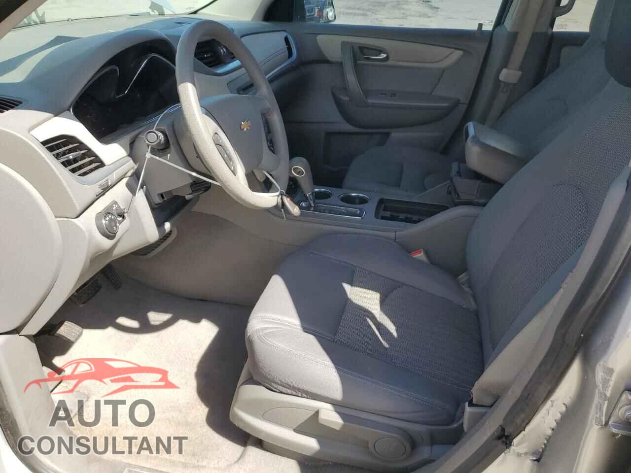 CHEVROLET TRAVERSE 2015 - 1GNKRFED9FJ346992
