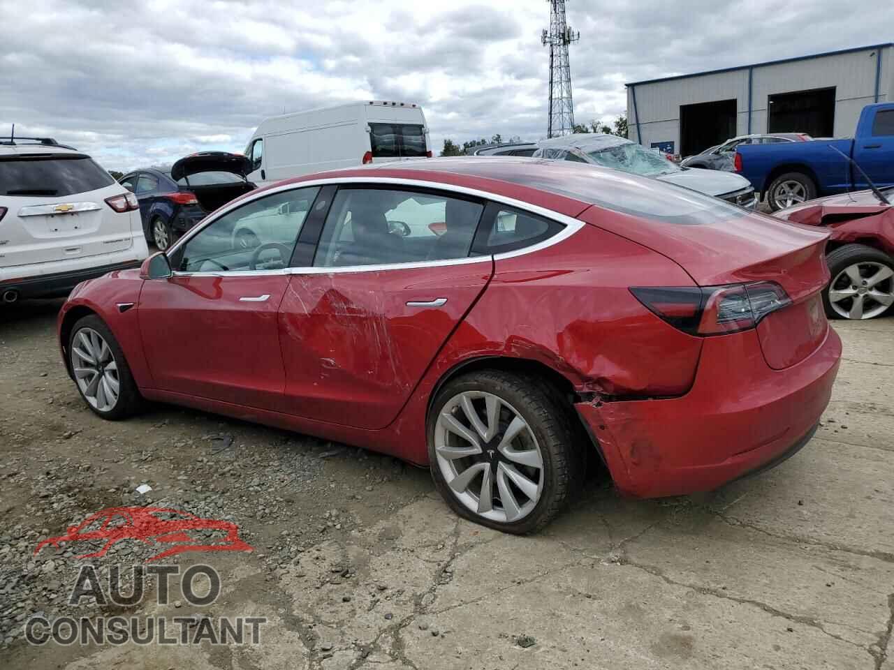 TESLA MODEL 3 2018 - 5YJ3E1EA8JF014401