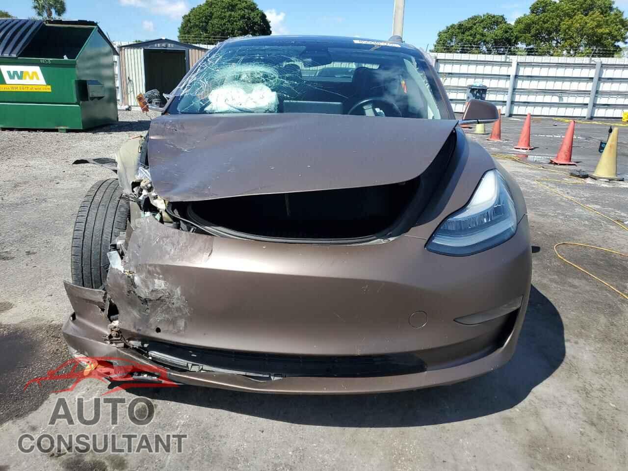 TESLA MODEL 3 2018 - 5YJ3E1EB8JF150438