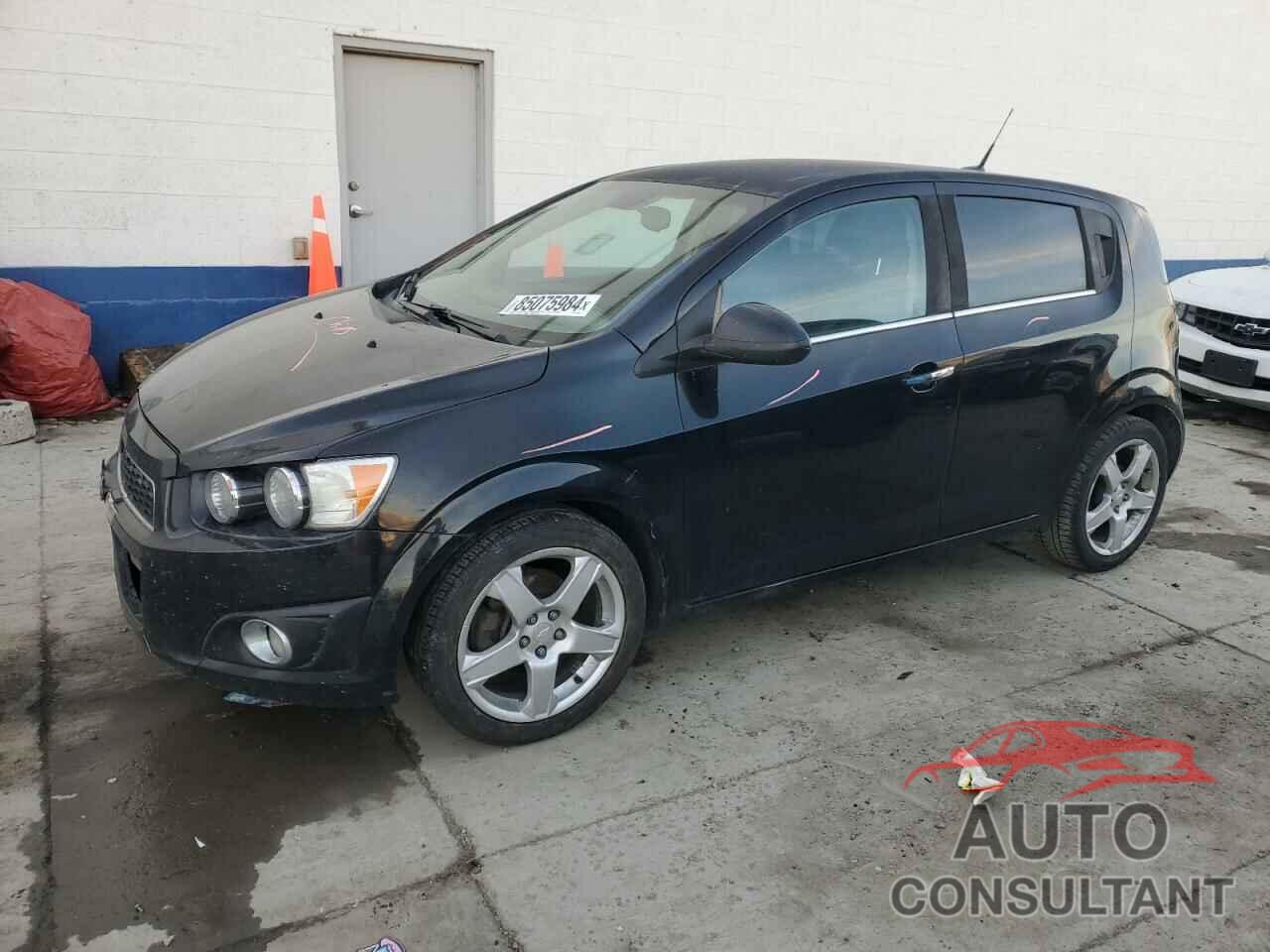 CHEVROLET SONIC 2012 - 1G1JF6SB8C4207780