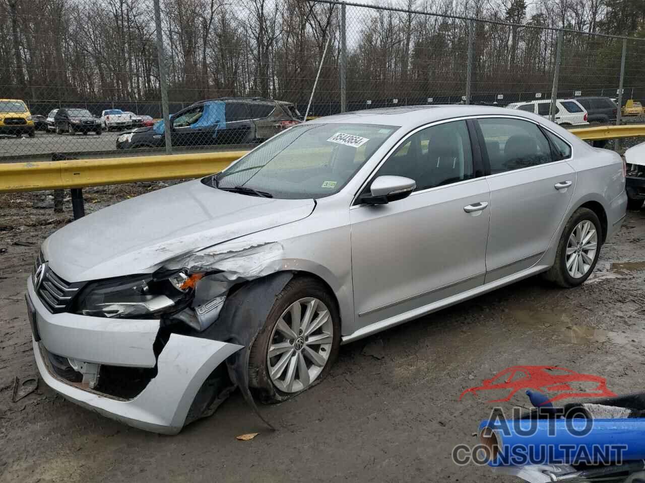VOLKSWAGEN PASSAT 2012 - 1VWCH7A34CC044428
