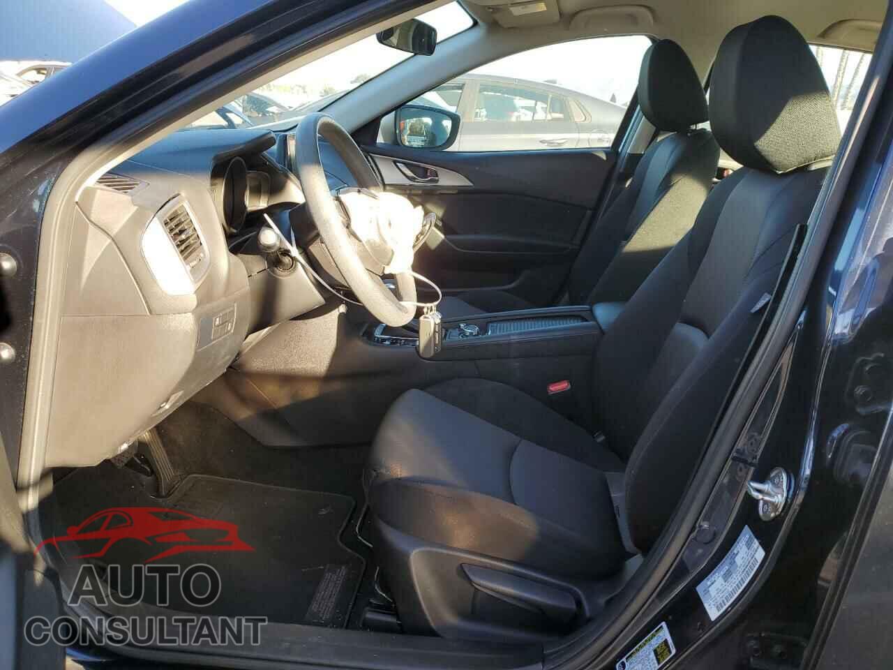 MAZDA 3 2017 - 3MZBN1U72HM101022