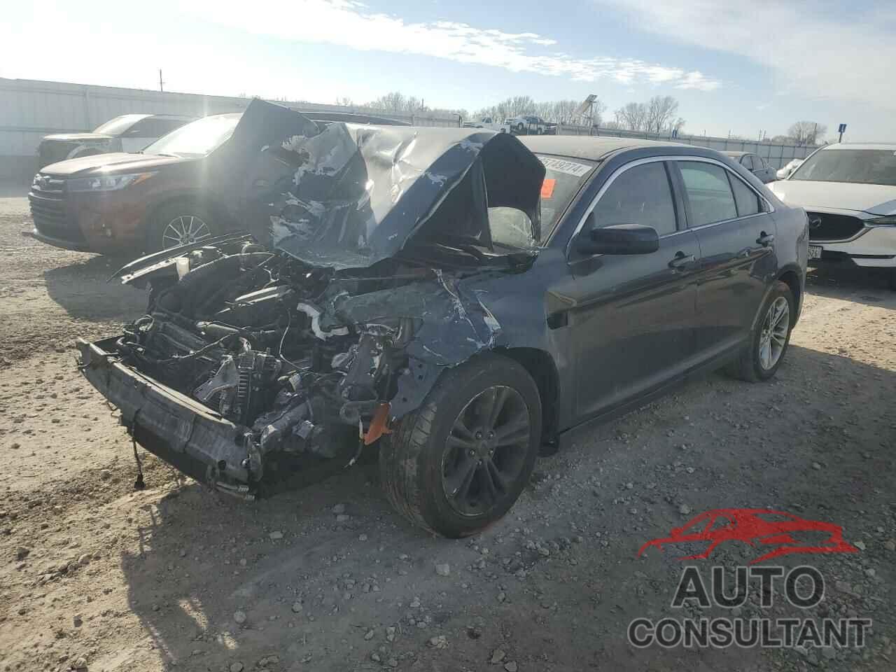 FORD TAURUS 2017 - 1FAHP2E99HG106439