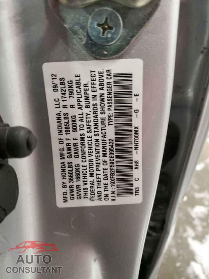 HONDA CIVIC 2012 - 19XFB2F59CE095432