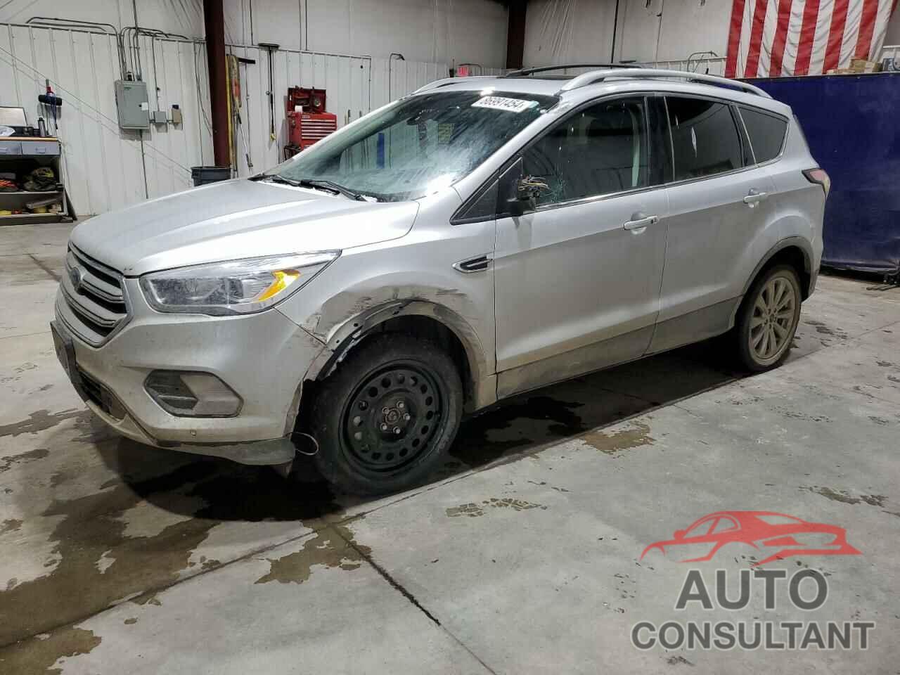 FORD ESCAPE 2018 - 1FMCU9J95JUC62170