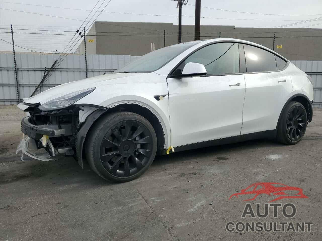 TESLA MODEL Y 2022 - 7SAYGDEE4NF443631