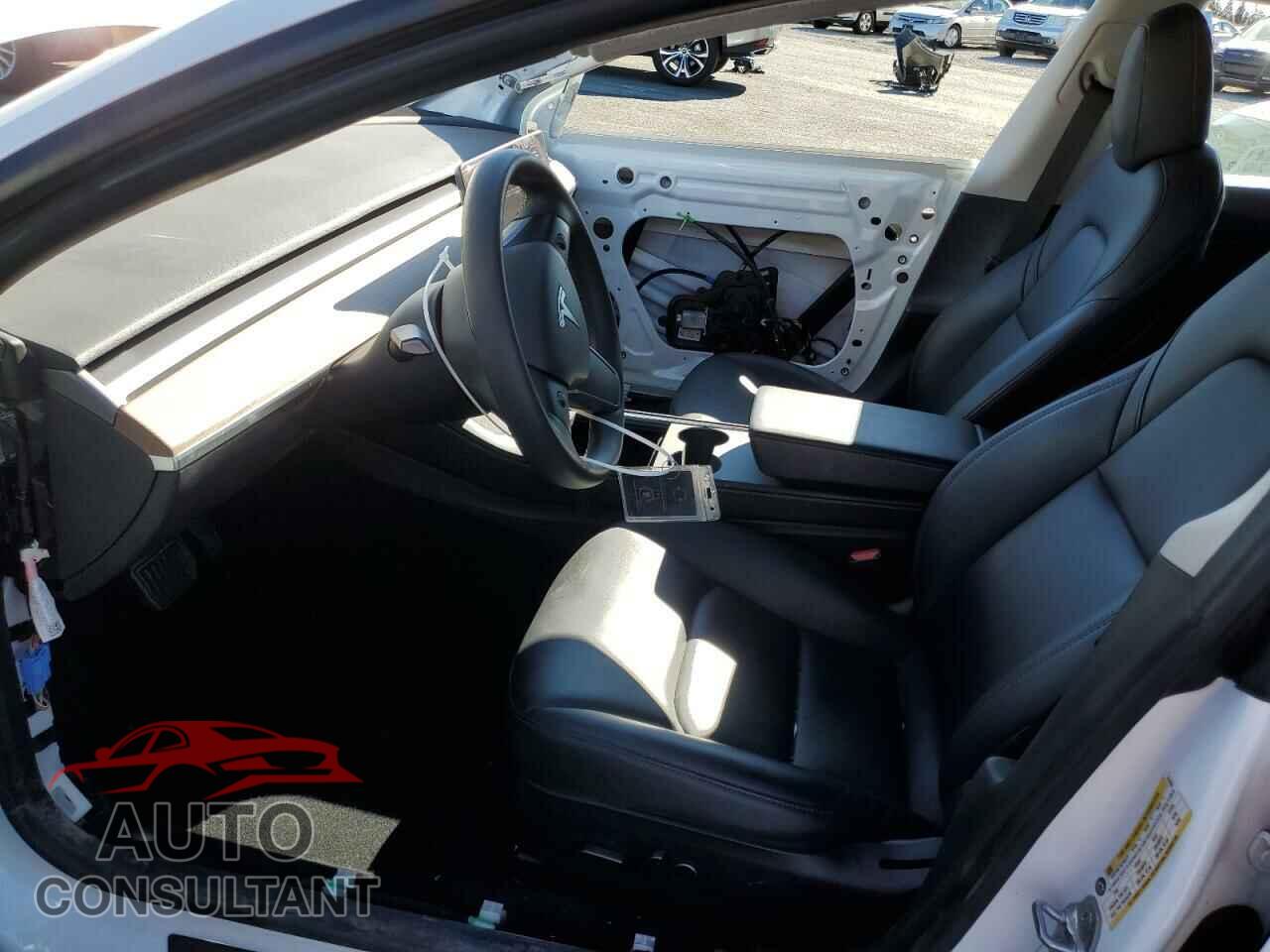 TESLA MODEL 3 2021 - 5YJ3E1EB8MF872884