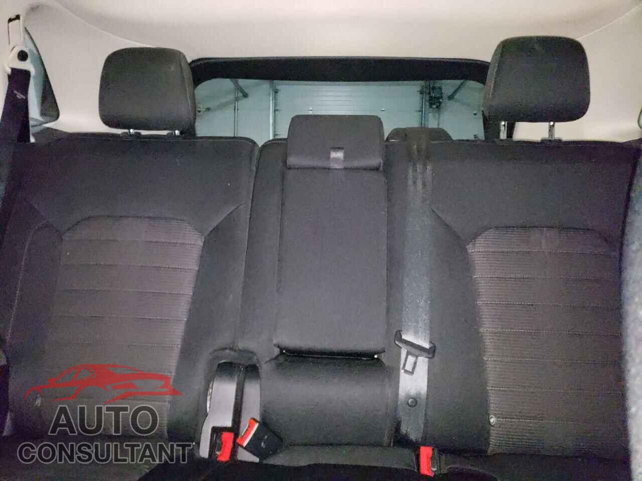 FORD EDGE 2017 - 2FMPK4J94HBC10412