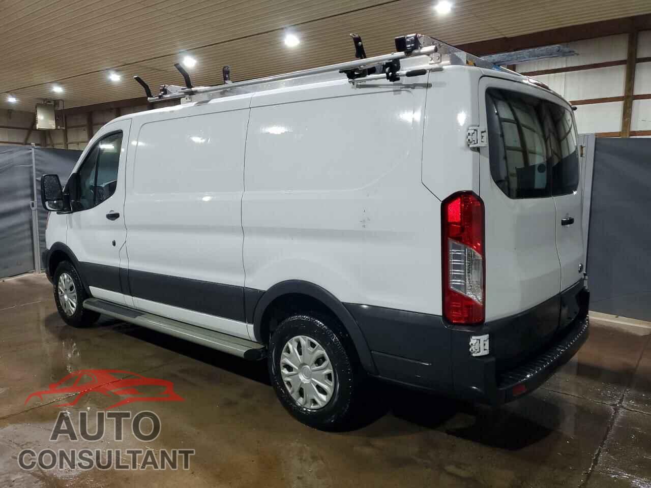 FORD TRANSIT 2017 - 1FTYR1ZM6HKB10183